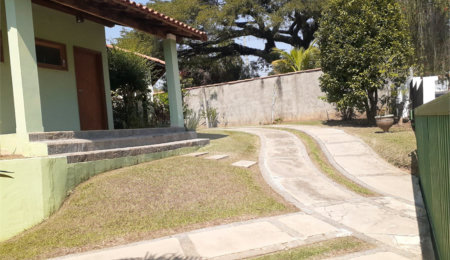 Casa à venda com 3 quartos, sendo 1 suíte,  no condomínio Zuleika Jabour, Salto - SP