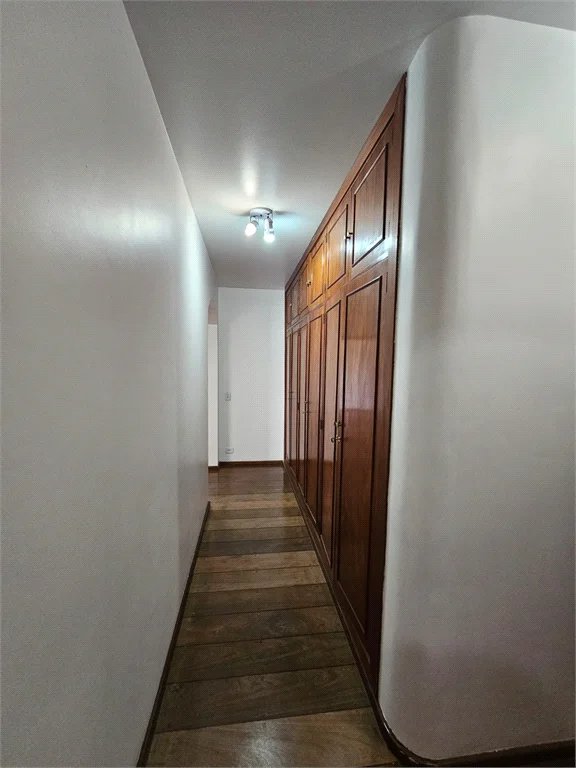 Apartamento à venda com 4 quartos, sendo 2 suítes, em Jardim Parque Morumbi, São Paulo, SP