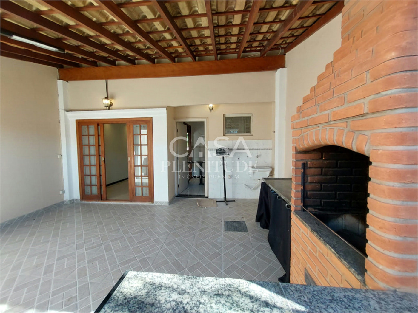 Casa em condomínio à venda com 3 quartos, sendo 1 suíte, em Jardim Simus, Sorocaba, SP