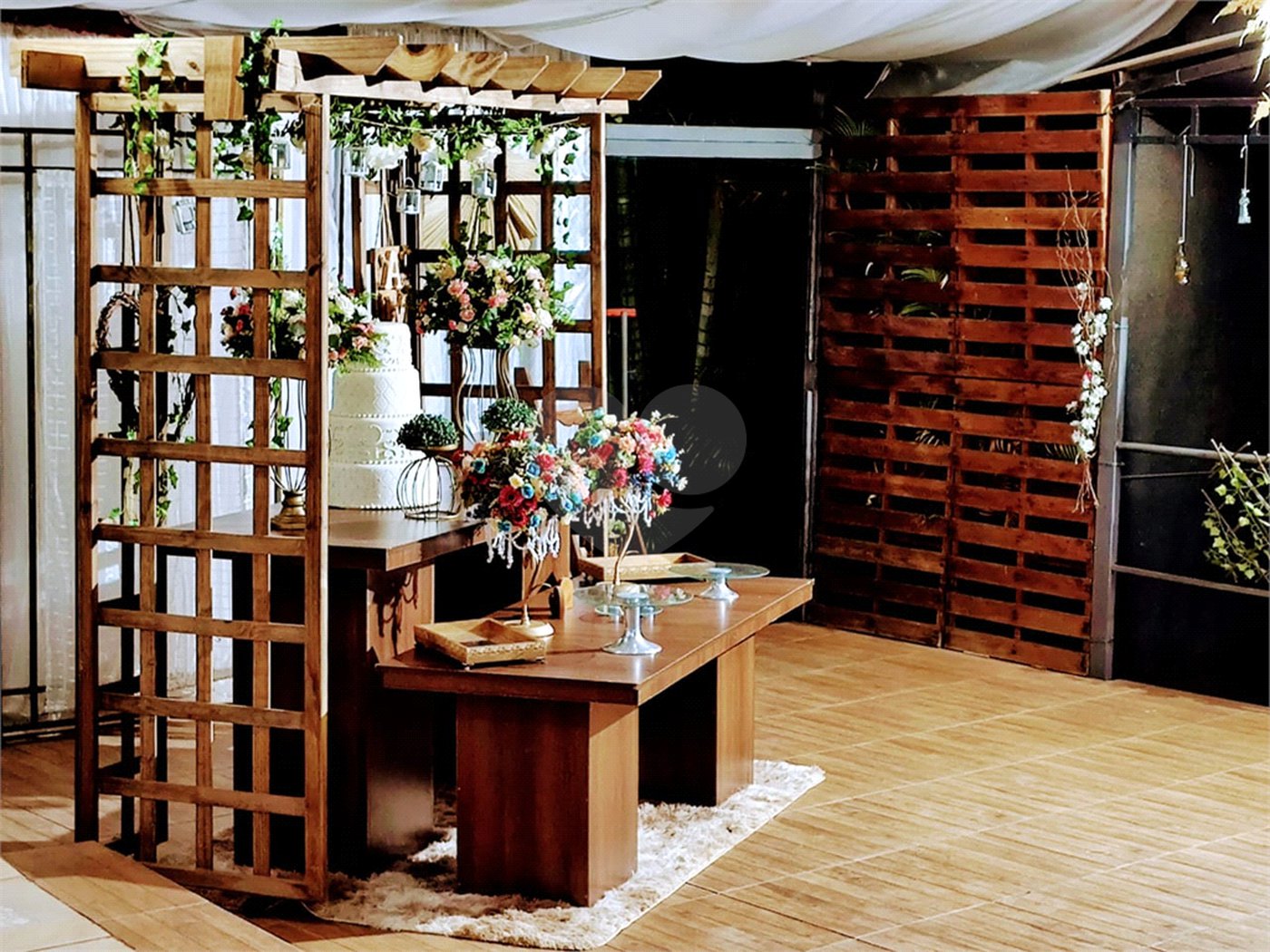 Casa à venda ou para alugar com 9 quartos, sendo 5 suítes, no condomínio Residencial Rio Verde, Araçoiaba da Serra - SP
