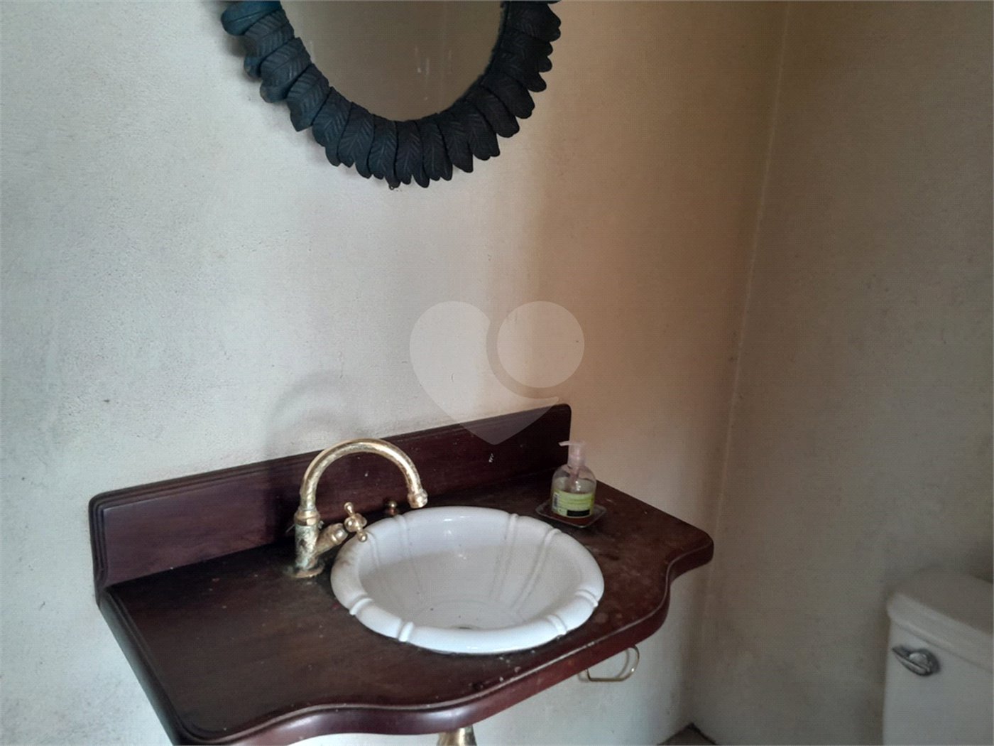 Casa à venda com 3 quartos, sendo 1 suíte, no condomínio Sausalito, Mairiporã - SP