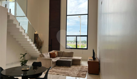 Casa à venda com 3 quartos, sendo 1 suíte,  no condomínio Residencial Evidências, Indaiatuba - SP