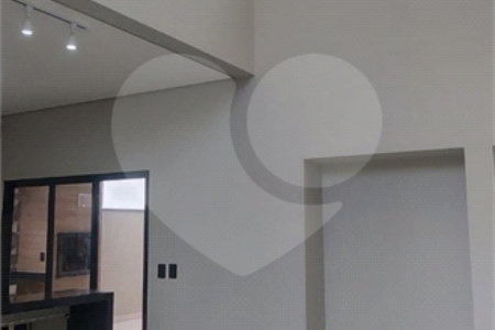 Casa à venda com 3 quartos, sendo 1 suíte, no condomínio Reserva Ipanema, Sorocaba - SP