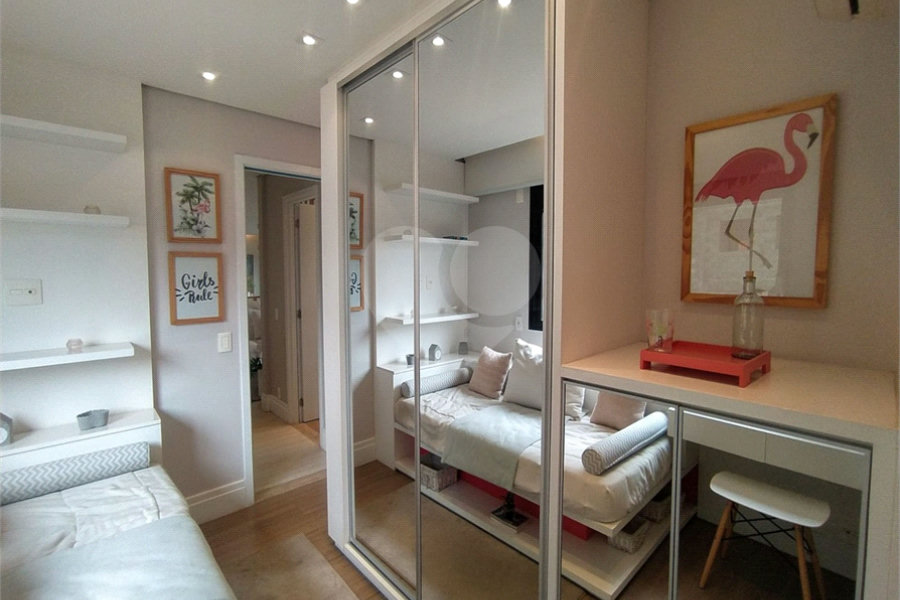 Apartamento à venda com 4 quartos, sendo 3 suítes, em Santana, São Paulo, SP