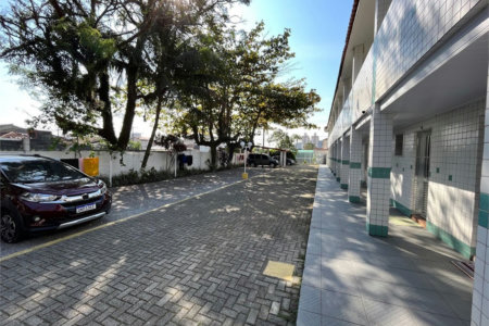 Apartamento Residencial à venda, Boqueirão, Praia Grande - AP1103.