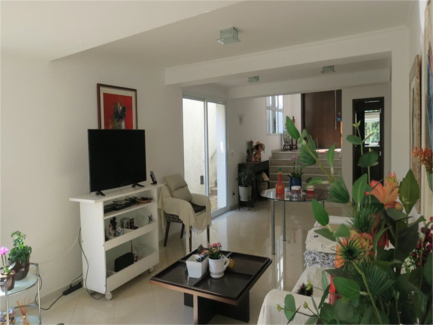 Casa à venda com 3 suítes em Vila Inah, São Paulo, SP