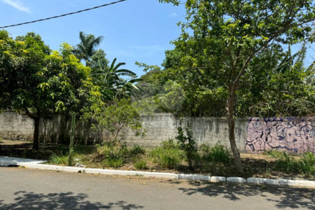 Terreno à venda em Interlagos, São Paulo, SP