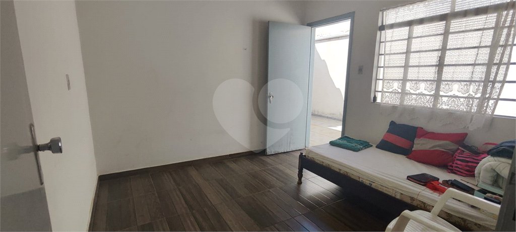 Casa à venda com 4 quartos, sendo 1 suíte, em Jardim do Estádio, Itu, SP