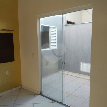 Casa térrea para venda no Azulville