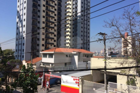 Apartamento para locação na Saúde de 80m² com 2 dormitórios.