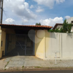 Sobrado à Venda no Parque Fehr – 3 Dormitórios e Área Gourmet em Rua Tranquila