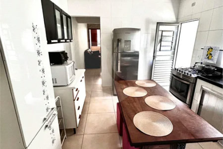 Casa com 2 quartos na Vila Brasileira em Mogi das Cruzes/SP