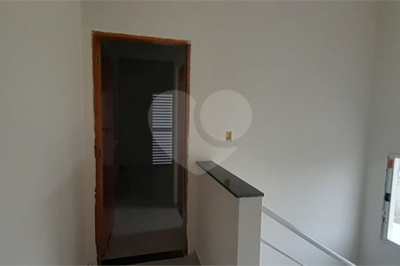 Casa à venda com 2 suítes em Vila Santa Helena, Atibaia, SP
