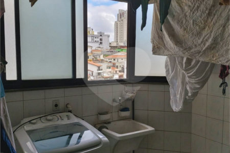 Apartamento à venda com 3 suítes em Vila Regente Feijó, São Paulo, SP