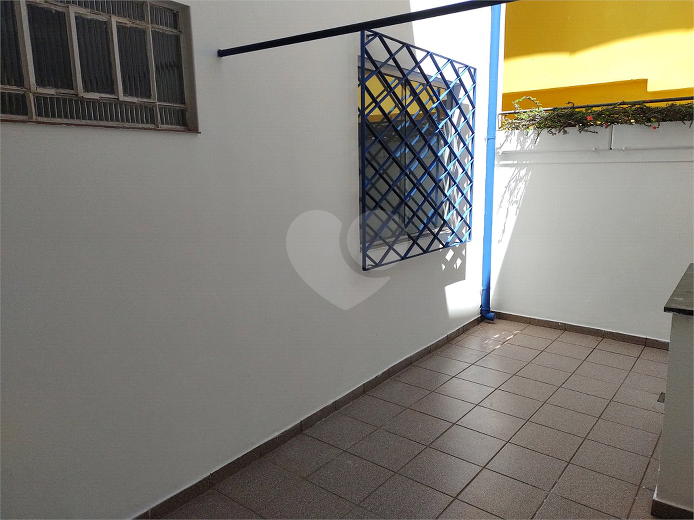 Casa à venda com 3 quartos, sendo 1 suíte,  em Vila Cordeiro, São Paulo, SP