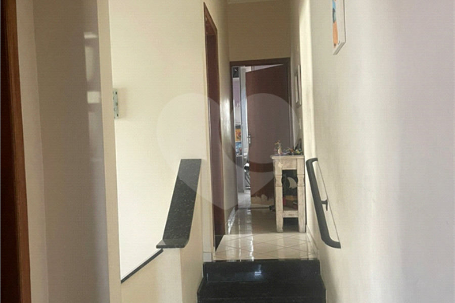 Casa à venda com 3 quartos, sendo 1 suíte, em Vila Leonor, São Paulo, SP