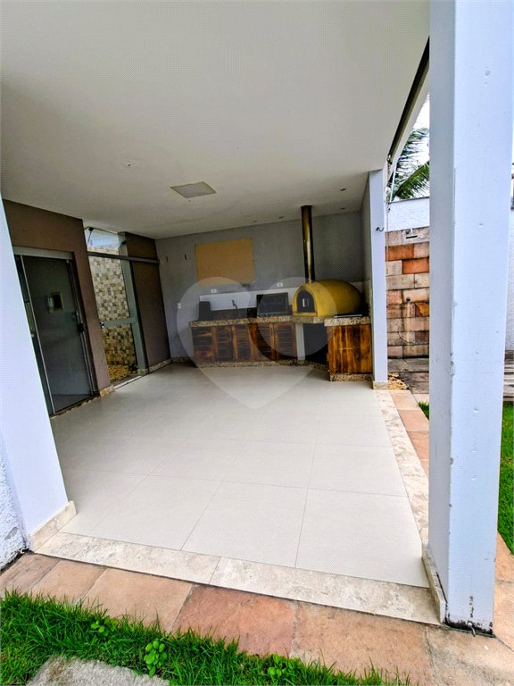 Casa à venda com 3 quartos, sendo 2 suítes, em Orla Norte, Porto Seguro, BA