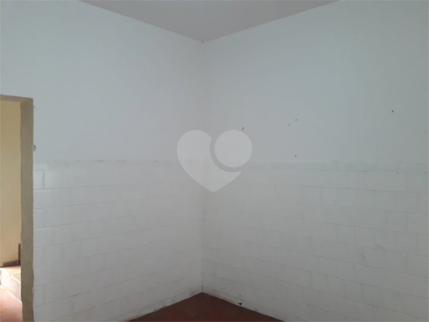 Casa Térrea à venda com 4 quartos, sendo 1 suíte, em Vila Constança, São Paulo, SP