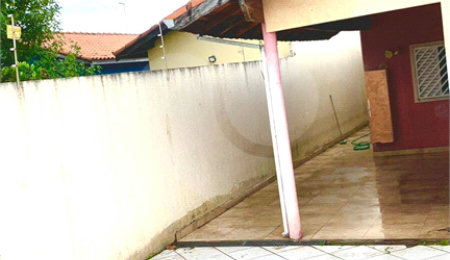 Casa à venda com 3 quartos, sendo 1 suíte,  em Vila Figueira, Suzano, SP