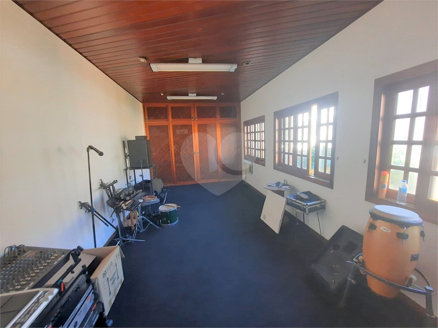 Sobrado à venda com 4 quartos, sendo 2 suítes, em Granja Julieta, São Paulo, SP