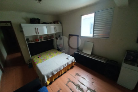 Sobrado à venda com 3 quartos, sendo 1 suíte, em Jardim Helga, São Paulo, SP