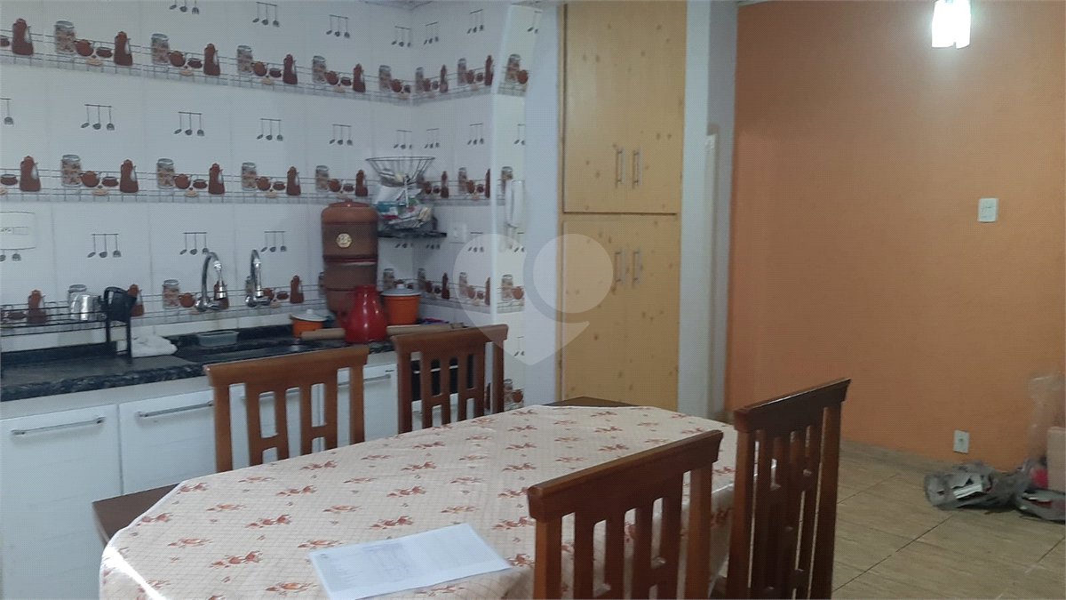 Casa à venda com 3 quartos em Vila Bertioga, São Paulo, SP