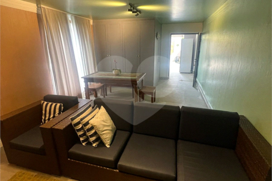 Sobrado à venda com 3 quartos, sendo 1 suíte,  em Vila Irmãos Arnoni, São Paulo, SP