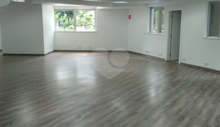 Sala à venda ou para alugar em Vila Olímpia, São Paulo, SP