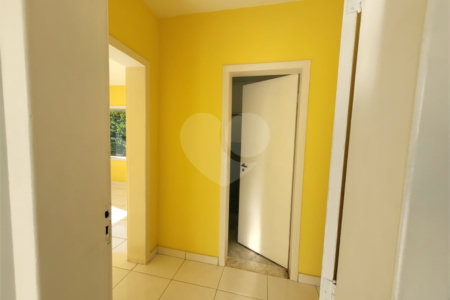 Sobrado para alugar com 4 suítes em City América, São Paulo, SP