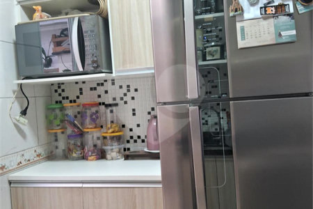 Casa à venda com 2 quartos no condomínio Viva Caucaia Iv, Cotia - SP
