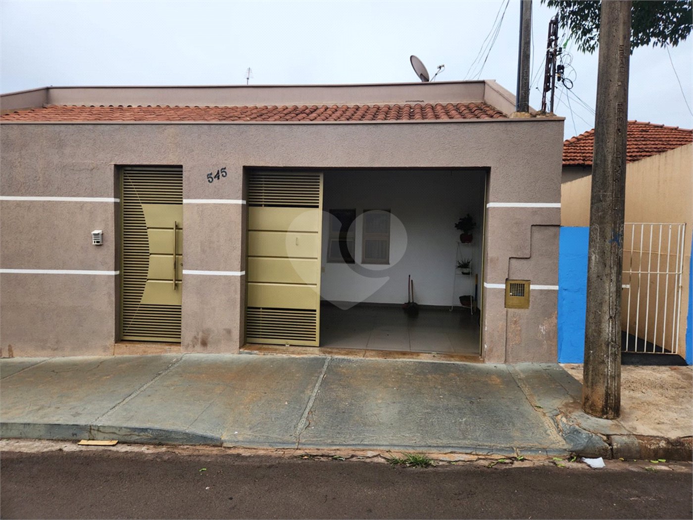 Casa à venda com 5 quartos, sendo 4 suítes, em Jardim do Carmo, Araraquara, SP