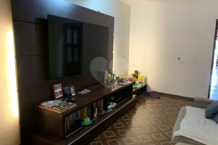 Sobrado à venda com 2 quartos em Vila Hamburguesa, São Paulo, SP