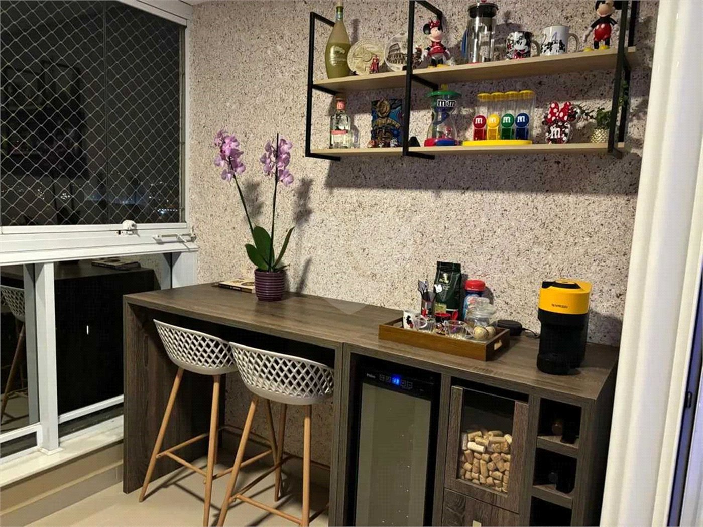 Apartamento à venda com 3 quartos, sendo 1 suíte,  em Parque Campolim, Sorocaba, SP