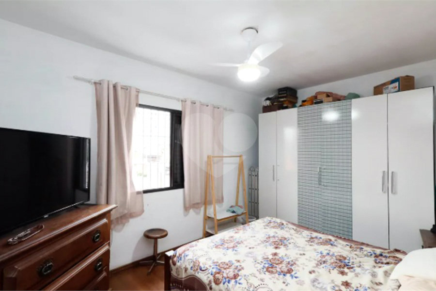 Casa à venda com 4 quartos, sendo 1 suíte, em Parque Edu Chaves, São Paulo, SP