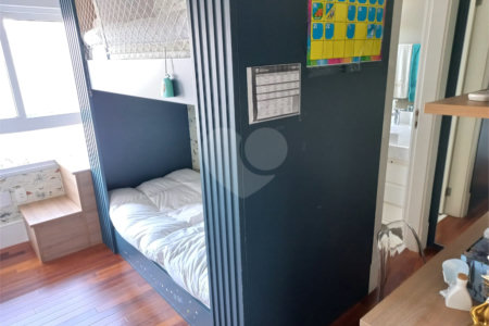 Apartamento à venda com 4 suítes em Santa Teresinha, São Paulo, SP