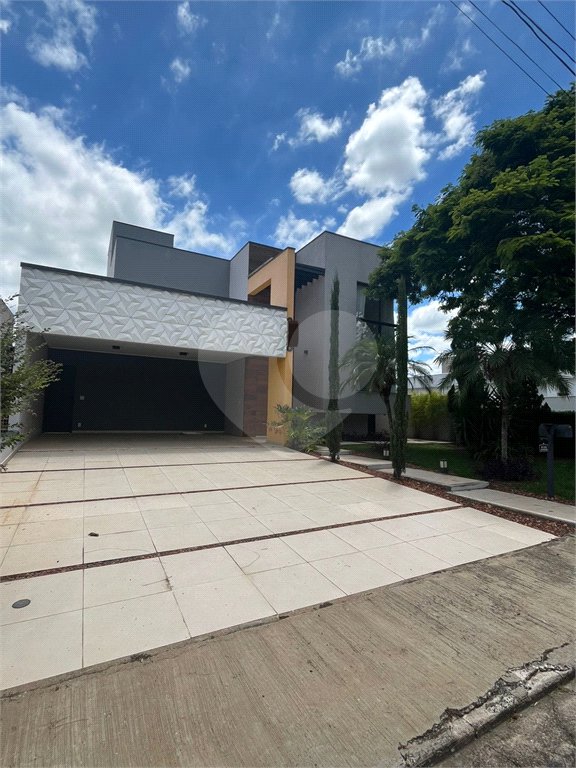 Casa à venda ou para alugar com 4 quartos, sendo 3 suítes, no condomínio Jardim Reserva Bom Viver de Indaiatuba, Indaiatuba - SP