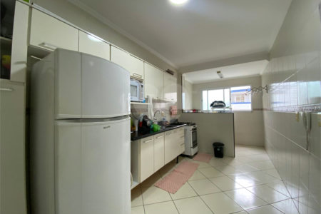 Apartamento à venda com 2 quartos, sendo 1 suíte, em Guilhermina, Praia Grande, SP