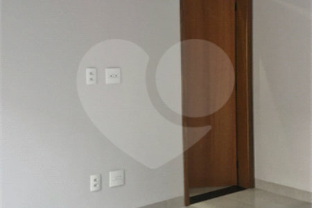 Casa à venda com 3 suítes no condomínio Campos do Conde Ii, Paulínia - SP
