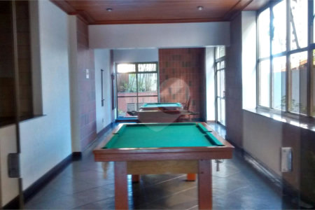 Apartamento à venda com 3 quartos, sendo 1 suíte, em Parque Enseada, Guarujá, SP