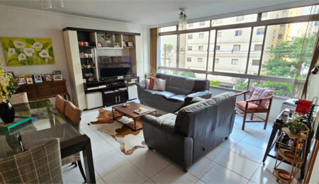 Apartamento à venda com 3 quartos, sendo 1 suíte,  em Vila Mariana, São Paulo, SP