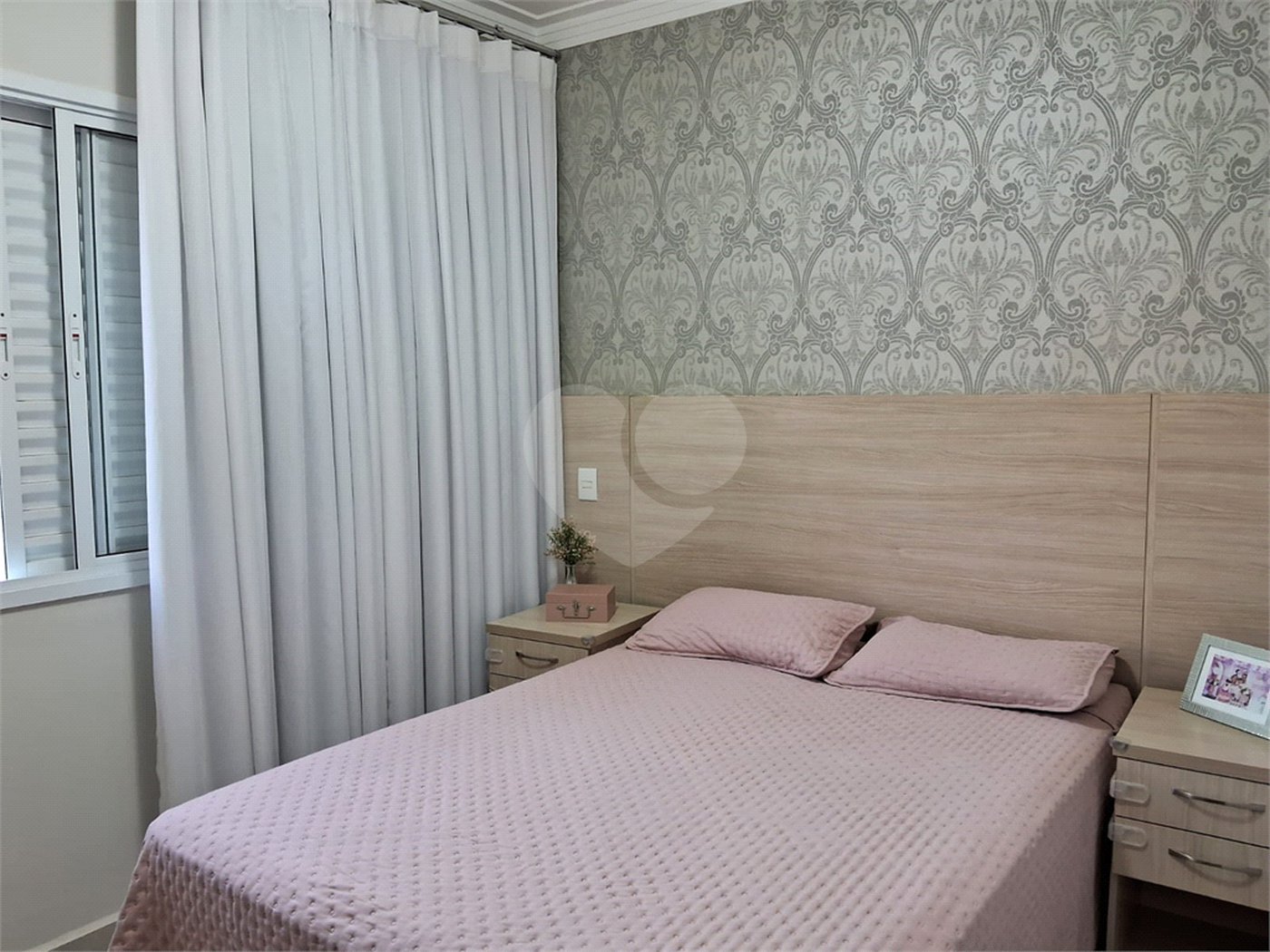 Apartamento à venda com 2 quartos, sendo 1 suíte, em Vila Maria Luiza, Ribeirão Preto, SP