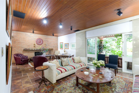 Casa Térrea à venda com 5 quartos, sendo 2 suítes, em Alto da Boa Vista, São Paulo, SP