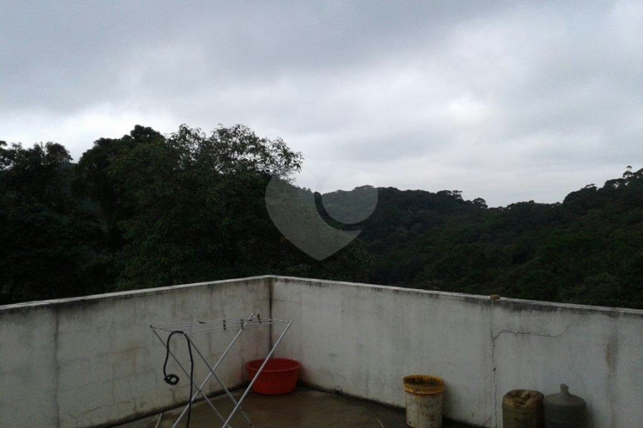 Casa à venda no condomínio Estrada Santa Ines,3250, Caieiras - SP