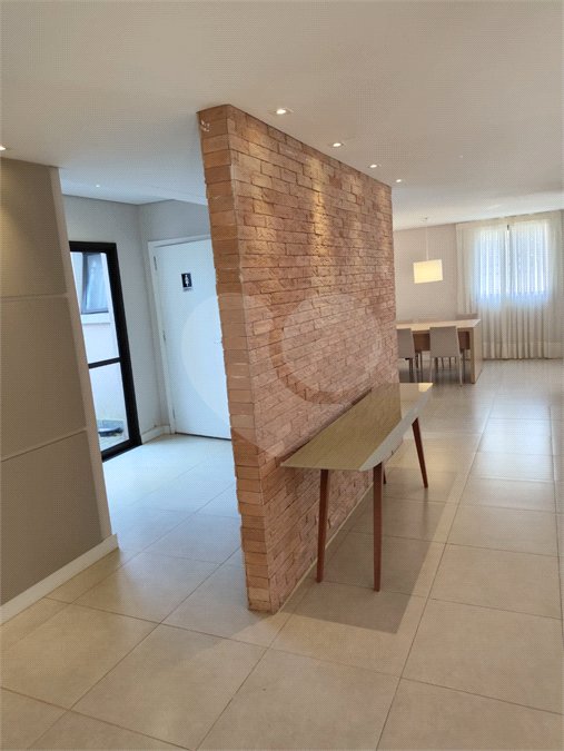 Apartamento à venda com 3 quartos, sendo 1 suíte,  em Pinheirinho, Vinhedo, SP