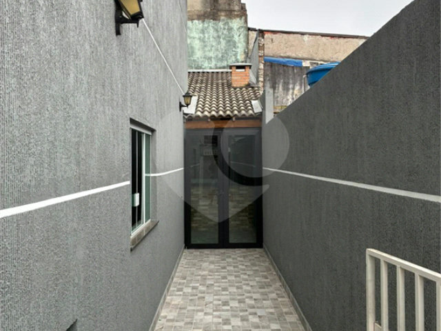 Sobrado à venda com 3 quartos, sendo 1 suíte,  em Vila Maricy, Guarulhos, SP