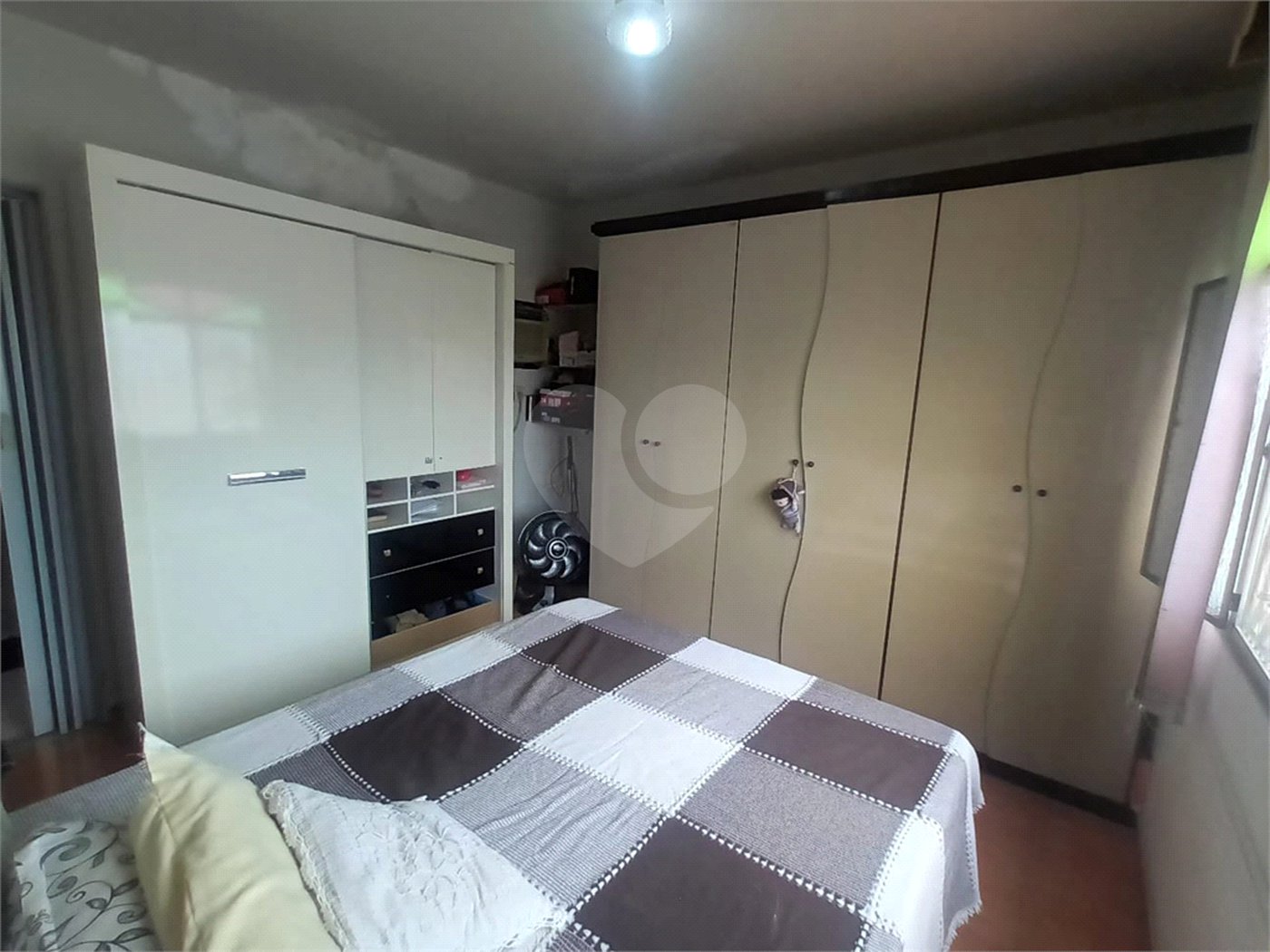 Casa à venda com 2 quartos, sendo 1 suíte, no condomínio Parque Central, Rio de Janeiro - RJ