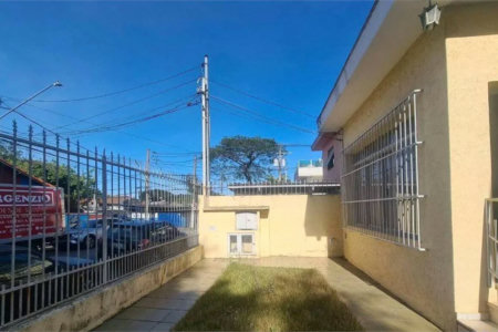 Casa à venda com 4 quartos, sendo 1 suíte, em Jardim Trussardi, São Paulo, SP