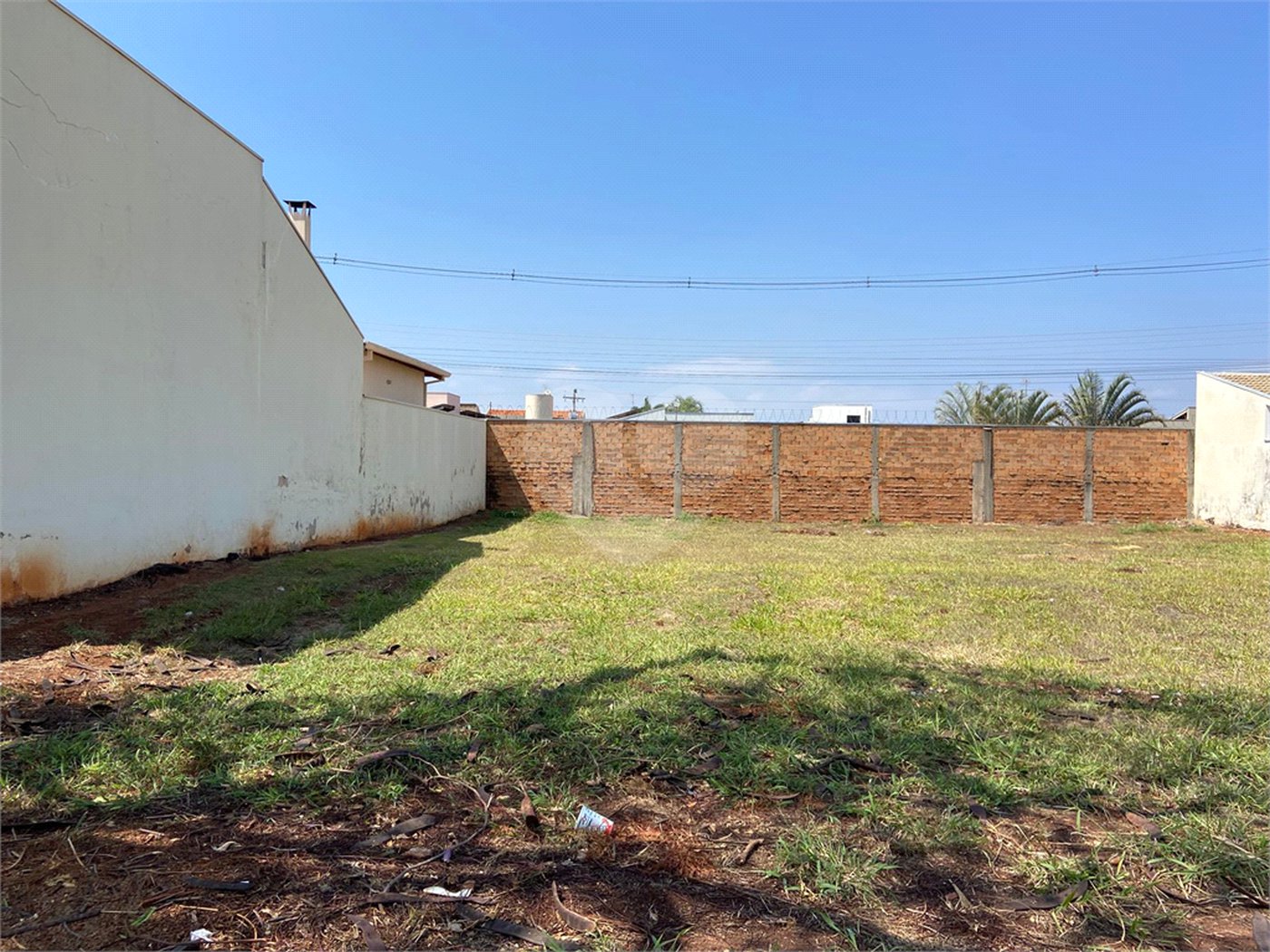 Terreno à venda no condomínio Jardim dos Flamboyant, Araraquara - SP