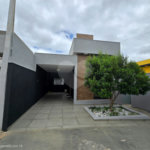 Casa à venda com 3 quartos, sendo 2 suítes,  no condomínio Residencial Marina, Itapetininga - SP