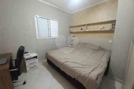 Casa à venda com 3 quartos, sendo 1 suíte,  em Vila Mazzei, São Paulo, SP